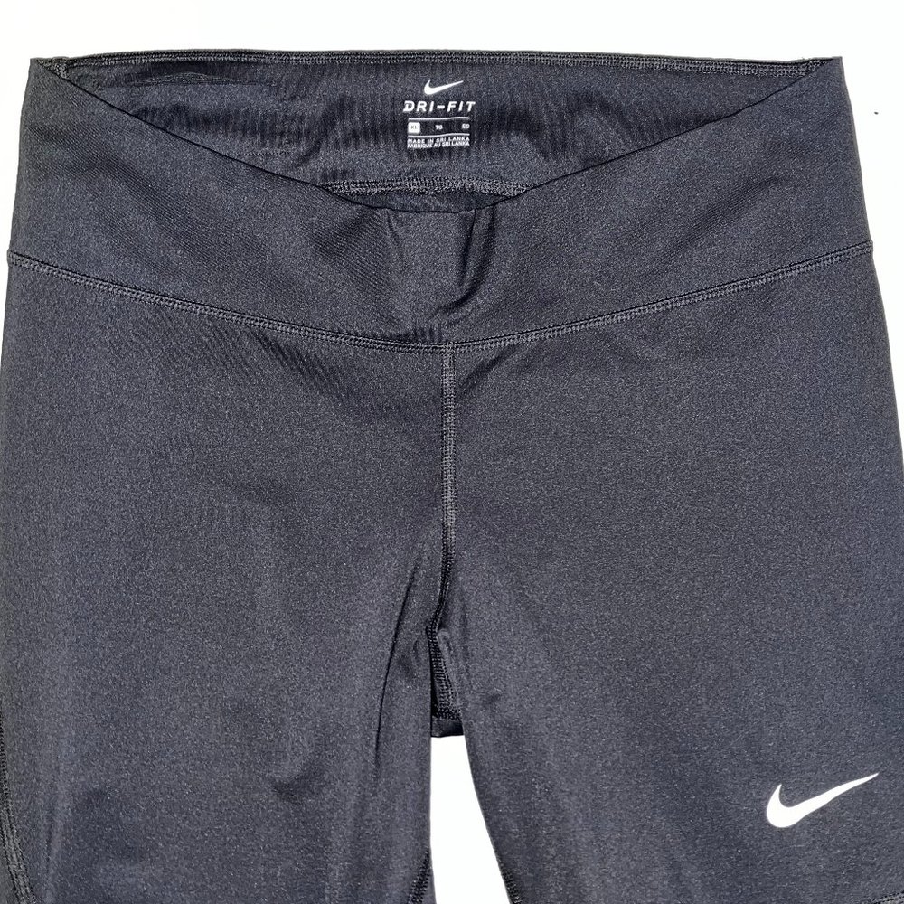 Nike Women's Black Dri-Fit Leggings XL